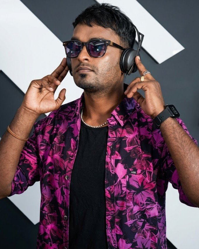 DJ Esdy